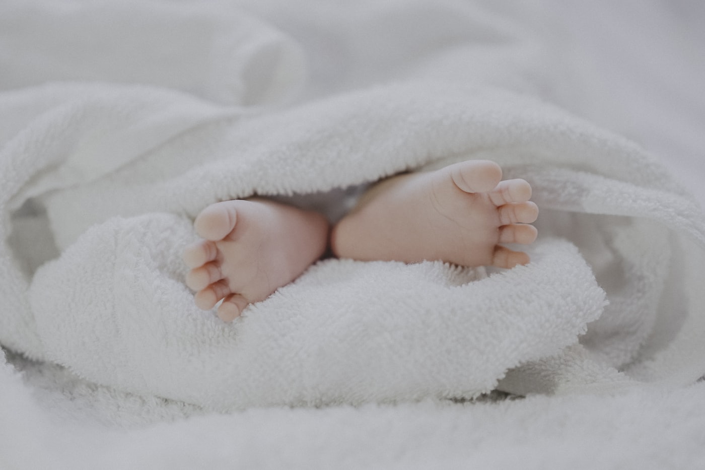 Pregnancy and Back Pain: What's Normal and What Needs Treatment
