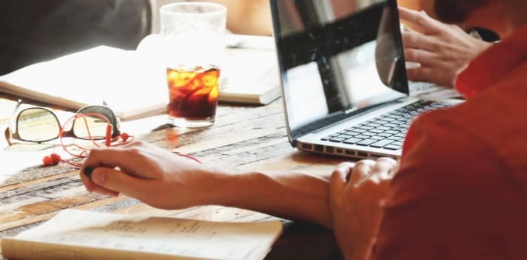 Quit Slouching From Sitting at Your Desk for Too Long
